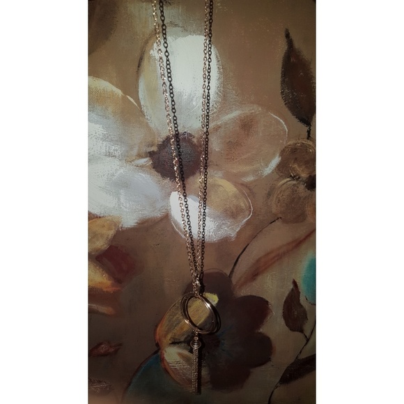 Gold Necklace - Picture 1 of 3